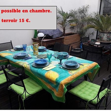Patio2 Pezenas Centre Il Y A Plus Cher Mais C Est Moins Bien Εξωτερικό φωτογραφία
