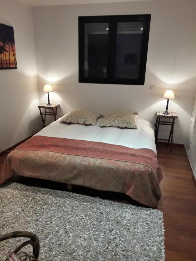 Patio2 Pezenas Centre Il Y A Plus Cher Mais C Est Moins Bien Εξωτερικό φωτογραφία