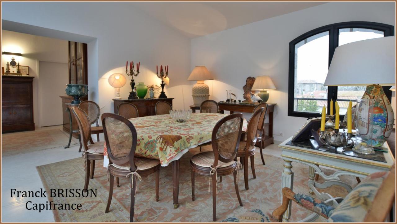 Patio2 Pezenas Centre Il Y A Plus Cher Mais C Est Moins Bien Εξωτερικό φωτογραφία